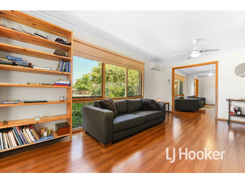 7 Kerrison Drive, Hampton Park VIC 3976