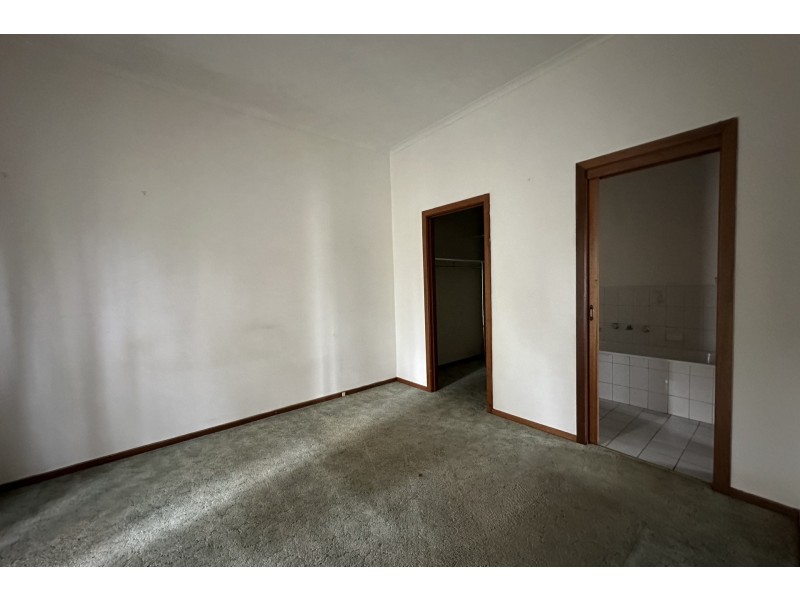 195A Coral Drive, Hampton Park VIC 3976