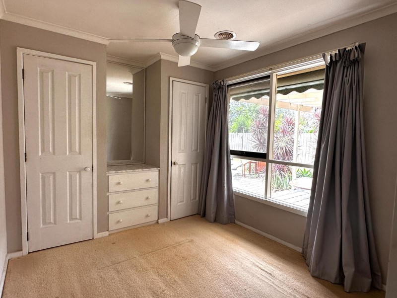 33 Camms Road, Cranbourne VIC 3977