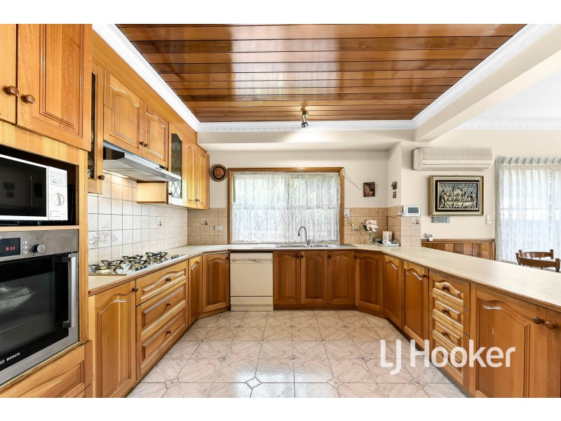 11 Wendy Court, Hampton Park VIC 3976