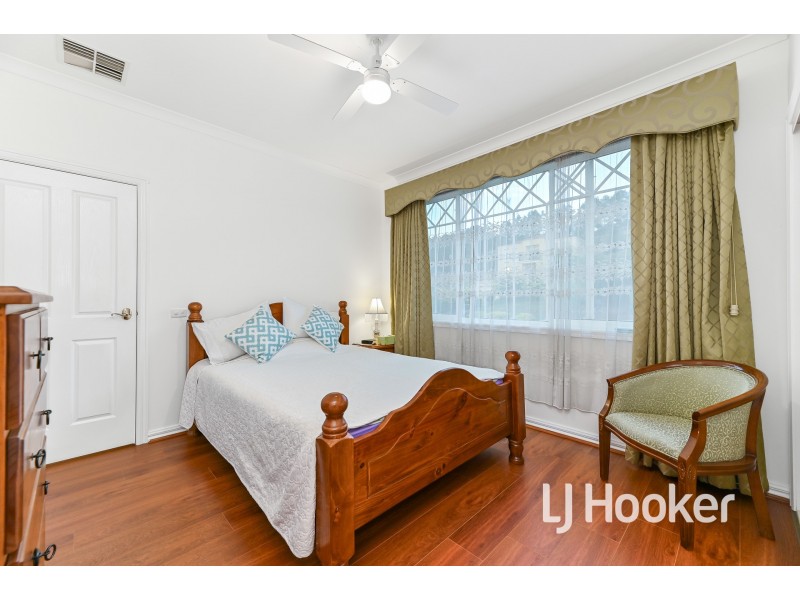 36 Montbrae Circuit, Narre Warren North VIC 3804