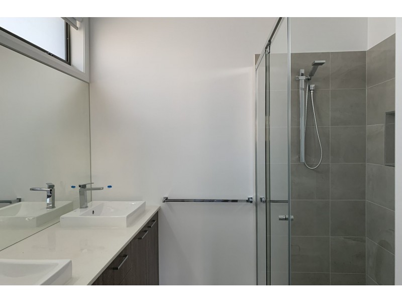 10 Altera Crescent, Officer VIC 3809