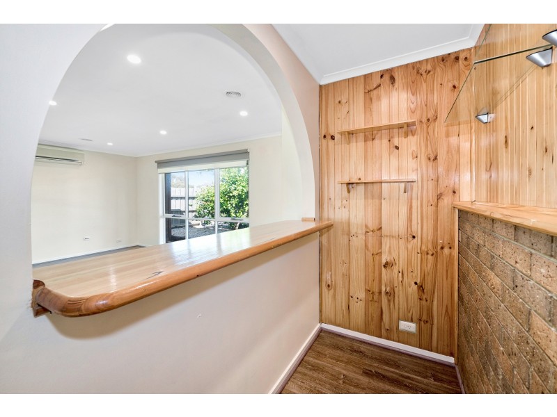 42 Monahans Road, Cranbourne VIC 3977