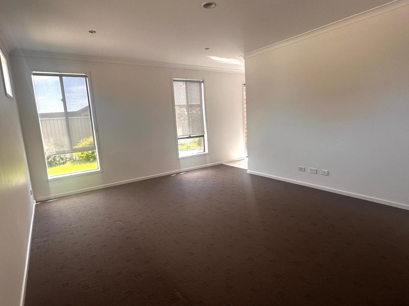 10 Nell Place, Narre Warren South VIC 3805