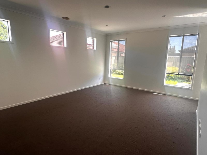 10 Nell Place, Narre Warren South VIC 3805