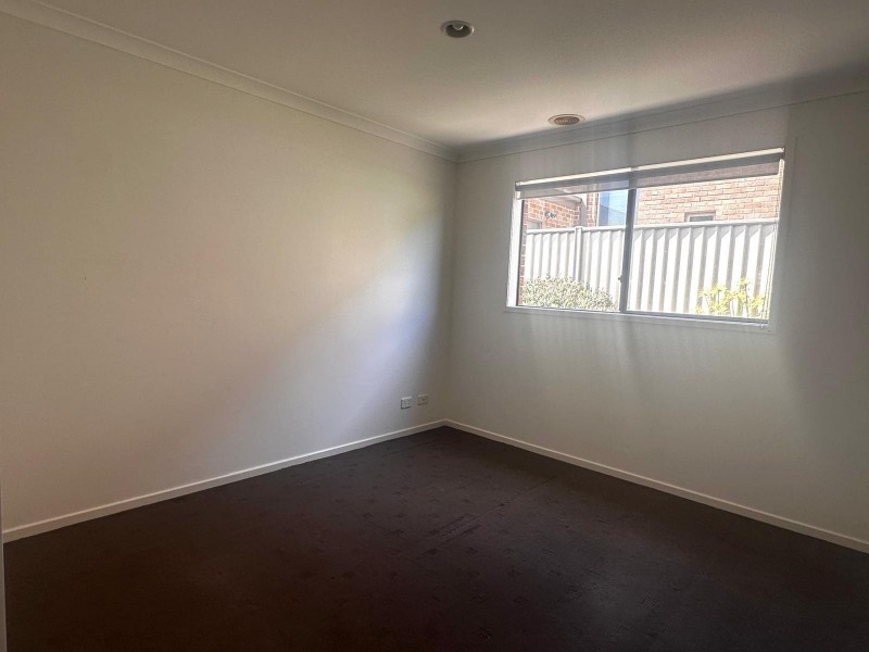 10 Nell Place, Narre Warren South VIC 3805