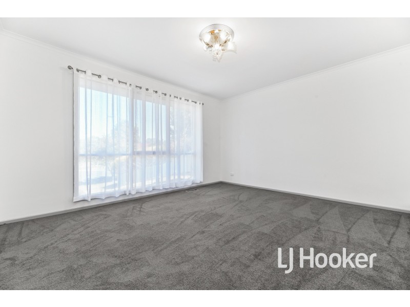 7 Bogong Close, Hallam VIC 3803