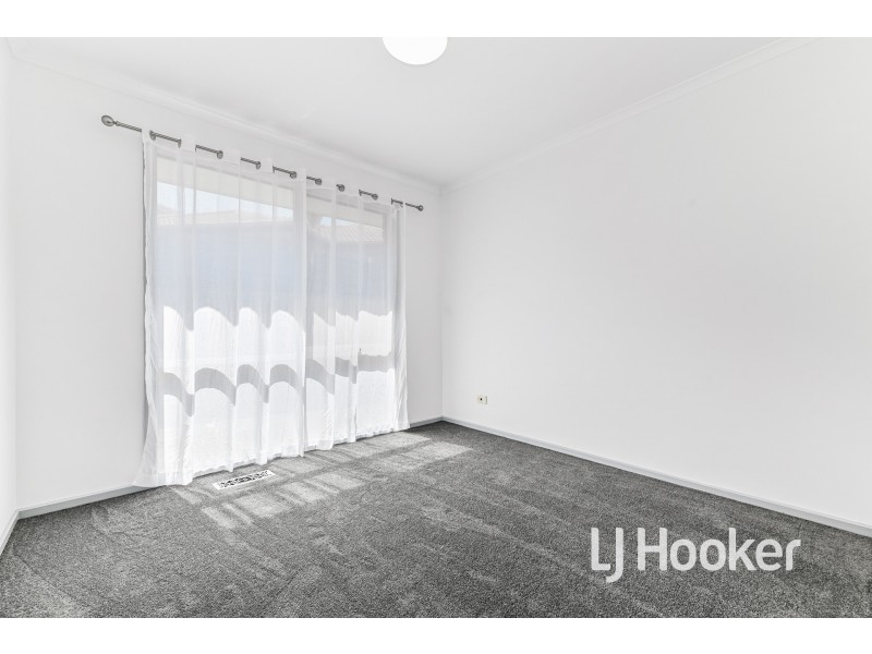 7 Bogong Close, Hallam VIC 3803