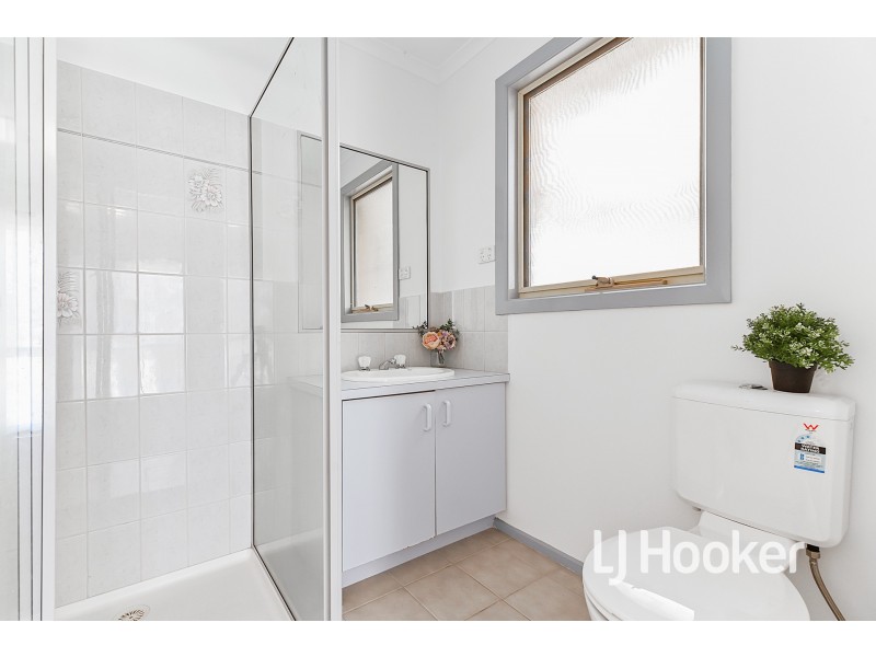 7 Bogong Close, Hallam VIC 3803