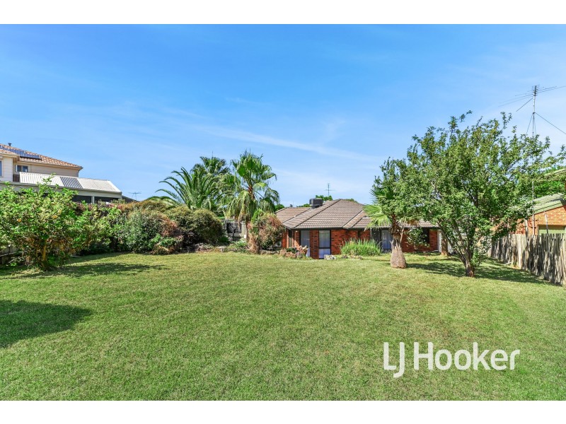 7 Bogong Close, Hallam VIC 3803