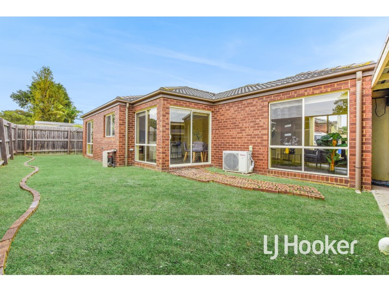 3/30 Bride Avenue, Hampton Park VIC 3976
