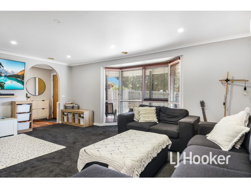 26 Princess Maria Place, Hampton Park VIC 3976