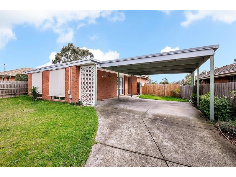 60 Willora Crescent, Cranbourne West VIC 3977