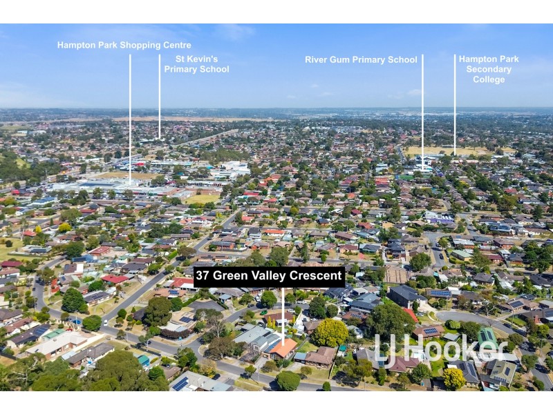 37 Green Valley Crescent, Hampton Park VIC 3976