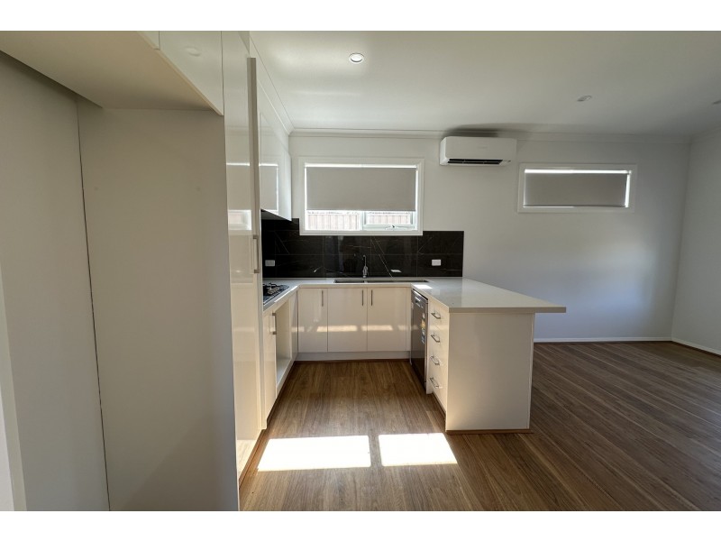 1/68 Frawley Road, Hallam VIC 3803