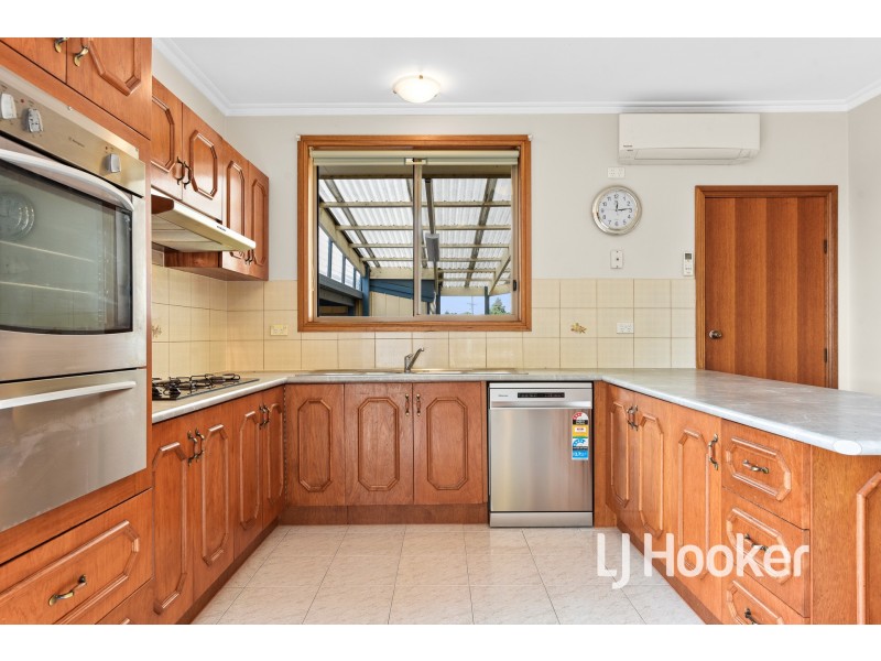 29 Sarno Court, Cranbourne VIC 3977