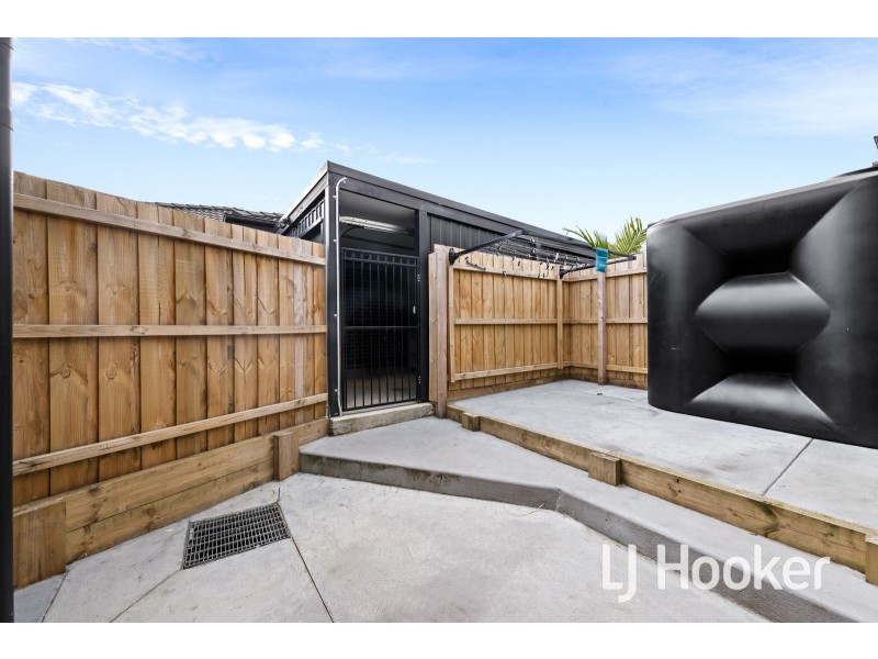 1/17 Harmer Road, Hallam VIC 3803