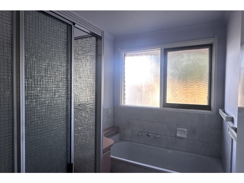 2 Jade Court, Hampton Park VIC 3976