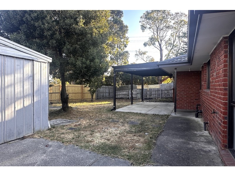 2 Jade Court, Hampton Park VIC 3976