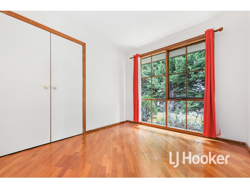 69 Huntington Drive, Hampton Park VIC 3976