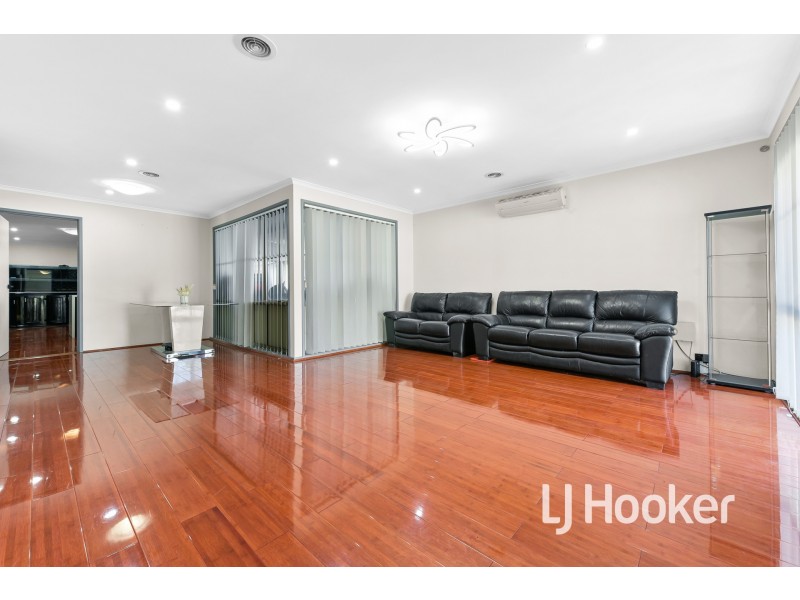 1 Reeves Court, Hampton Park VIC 3976