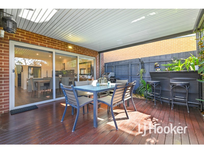 15/365 Pound Road, Hampton Park VIC 3976