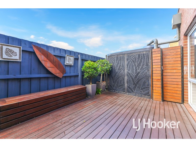 15/365 Pound Road, Hampton Park VIC 3976