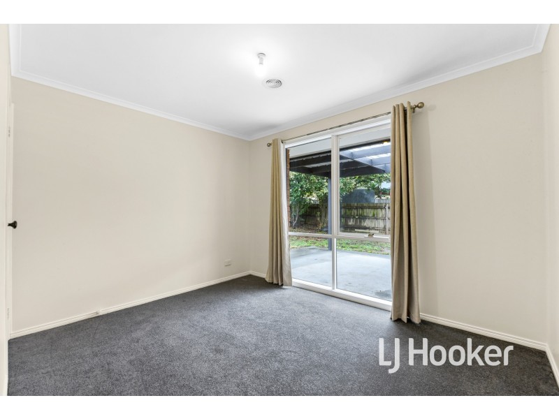 28 The Parkway, Hampton Park VIC 3976
