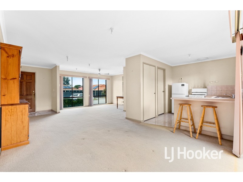 1 Pinnacle Way, Hampton Park VIC 3976