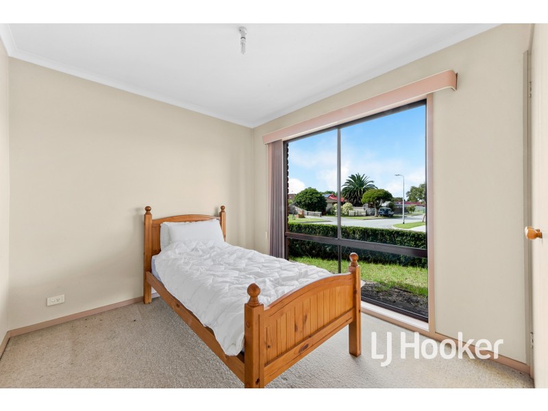 1 Pinnacle Way, Hampton Park VIC 3976