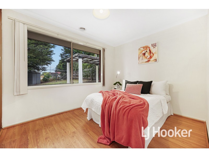 18 Greenhill Rise, Hampton Park VIC 3976