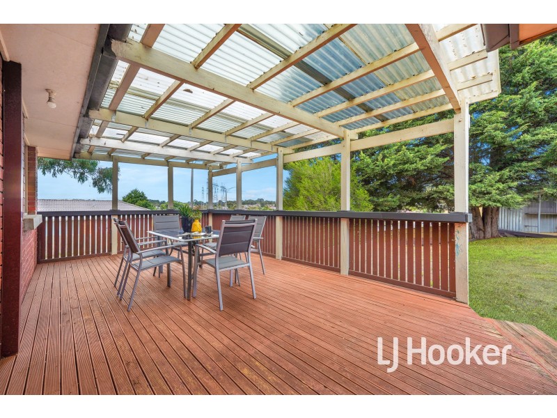 18 Greenhill Rise, Hampton Park VIC 3976
