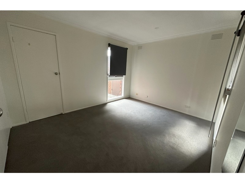 260 James Cook Drive, Endeavour Hills VIC 3802