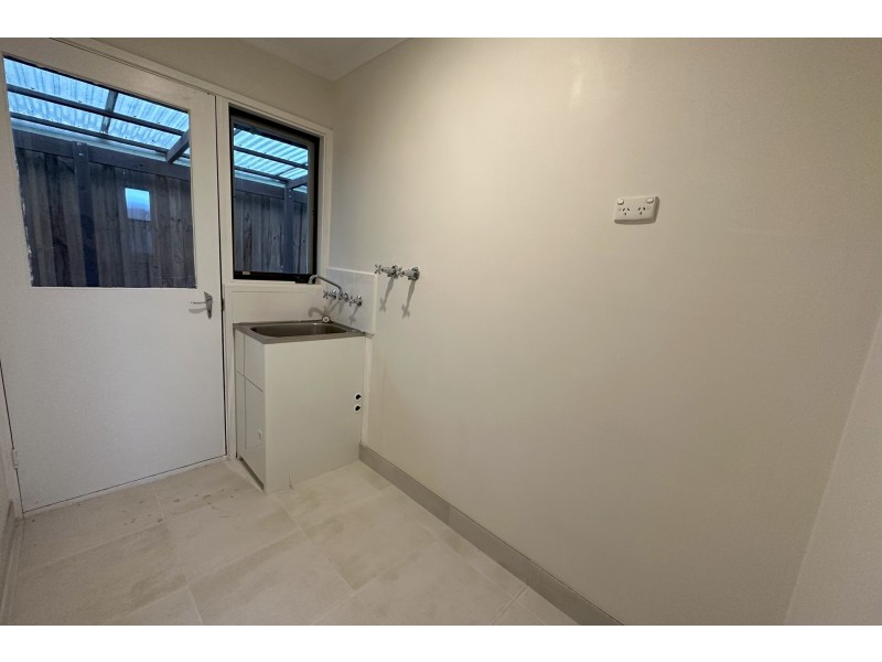 260 James Cook Drive, Endeavour Hills VIC 3802