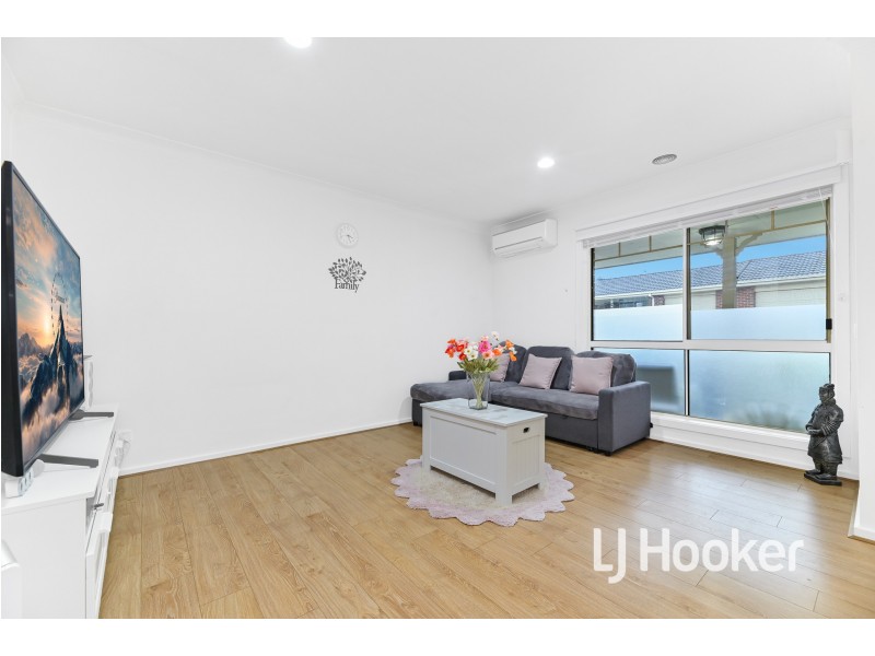 5/4 Paydon Way, Hampton Park VIC 3976
