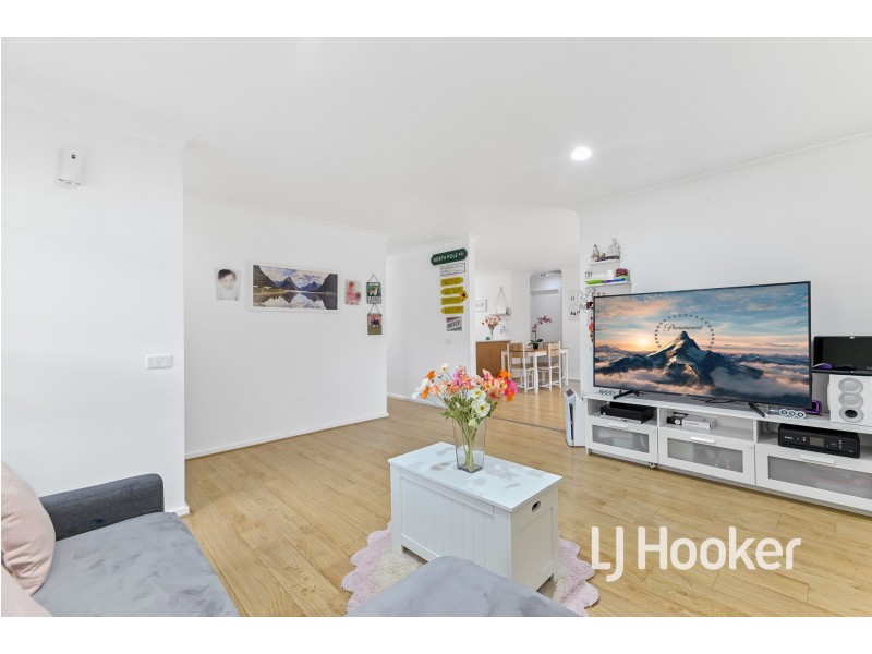 5/4 Paydon Way, Hampton Park VIC 3976