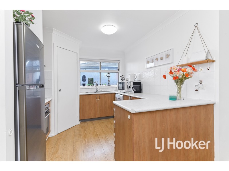 5/4 Paydon Way, Hampton Park VIC 3976