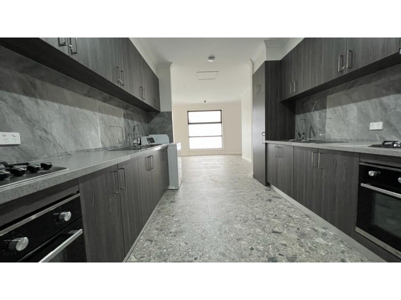 2 Albert Road, Hallam VIC 3803