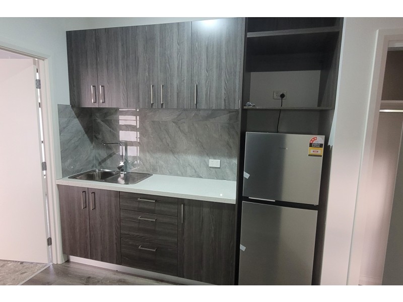 2 Albert Road, Hallam VIC 3803