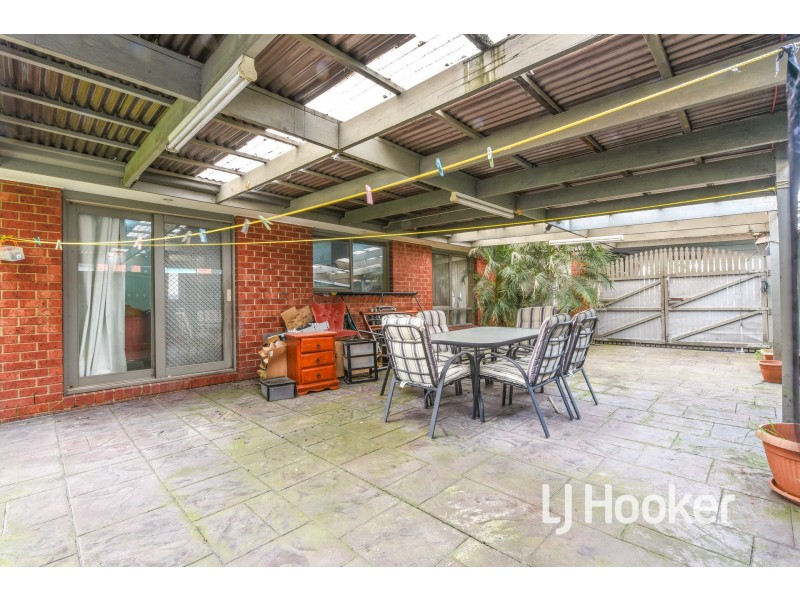 9 Branton Drive, Hampton Park VIC 3976