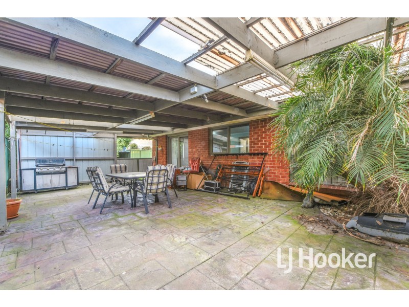 9 Branton Drive, Hampton Park VIC 3976