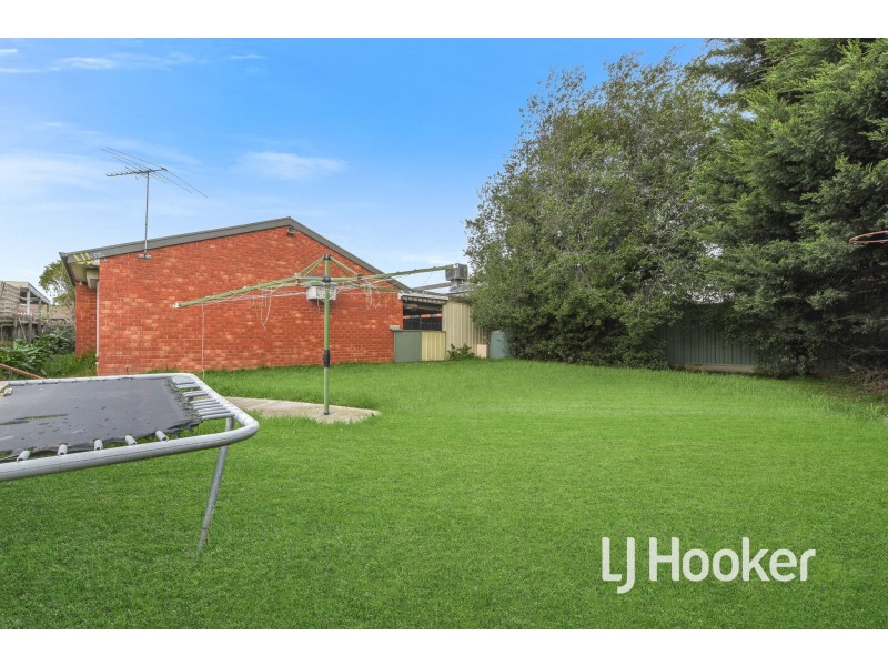 9 Branton Drive, Hampton Park VIC 3976