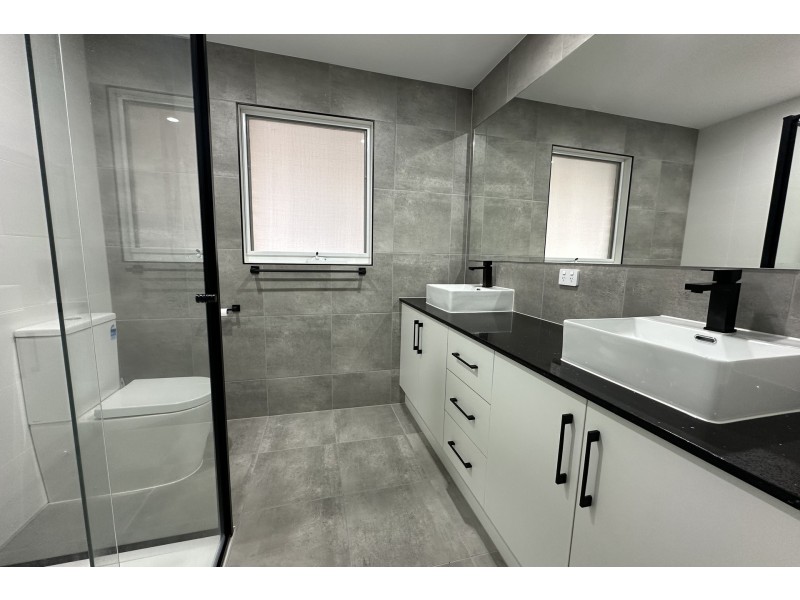 3 Llewellyn Court, Cranbourne North VIC 3977