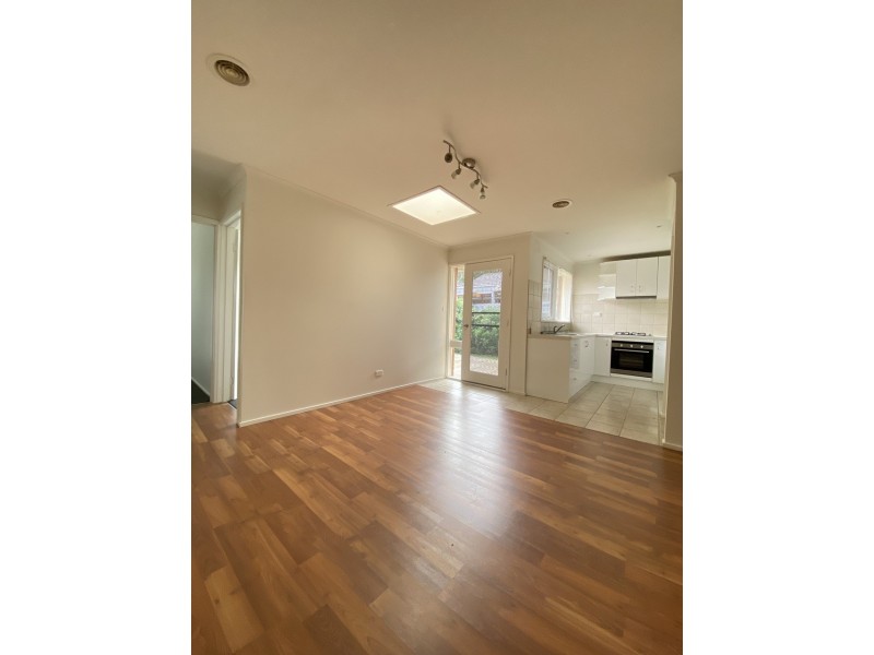 1/23 Clarendon Street, Cranbourne VIC 3977