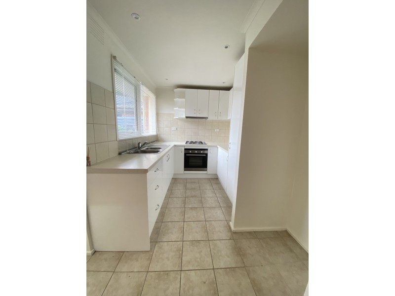 1/23 Clarendon Street, Cranbourne VIC 3977