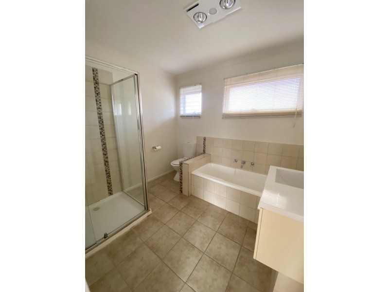 1/23 Clarendon Street, Cranbourne VIC 3977