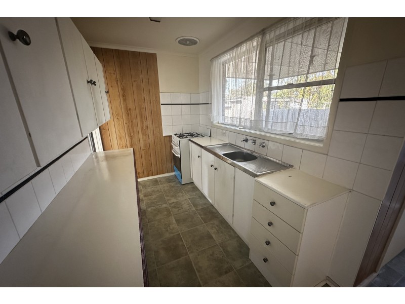 6 Green Valley Crescent, Hampton Park VIC 3976