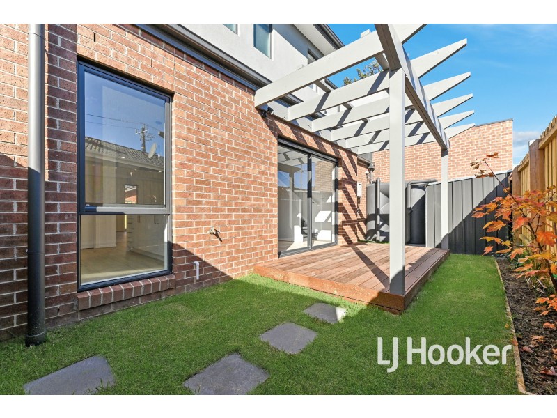 2/45 Highland Avenue, Hampton Park VIC 3976