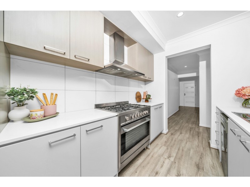 22 Verbena Boulevard, Clyde VIC 3978