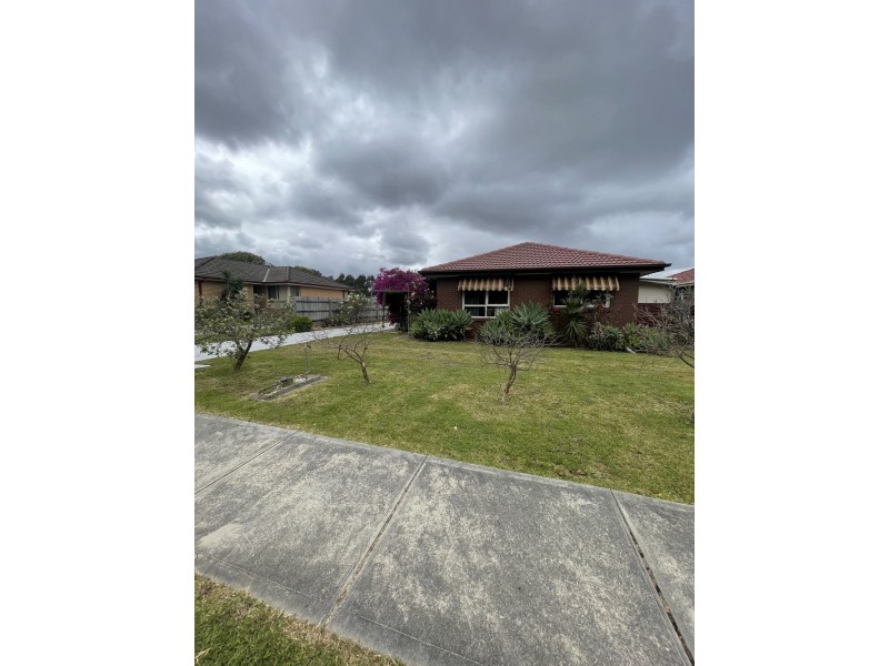 118 Fountain Drive, Narre Warren VIC 3805